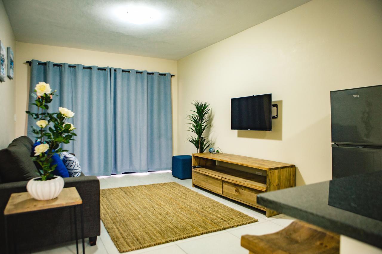 The Living Collective Apartments ピーターマリッツバーグ エクステリア 写真