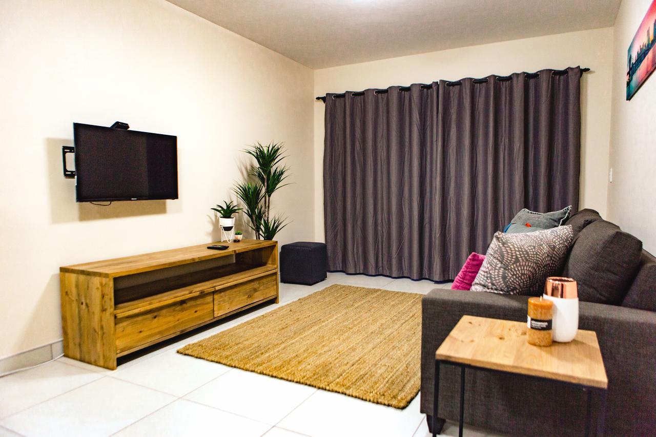 The Living Collective Apartments ピーターマリッツバーグ エクステリア 写真