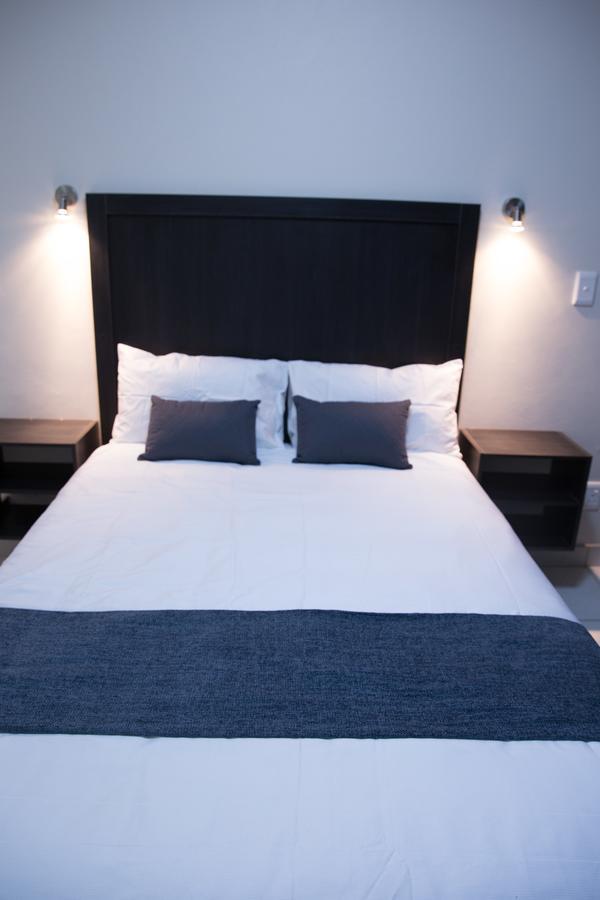 The Living Collective Apartments ピーターマリッツバーグ エクステリア 写真