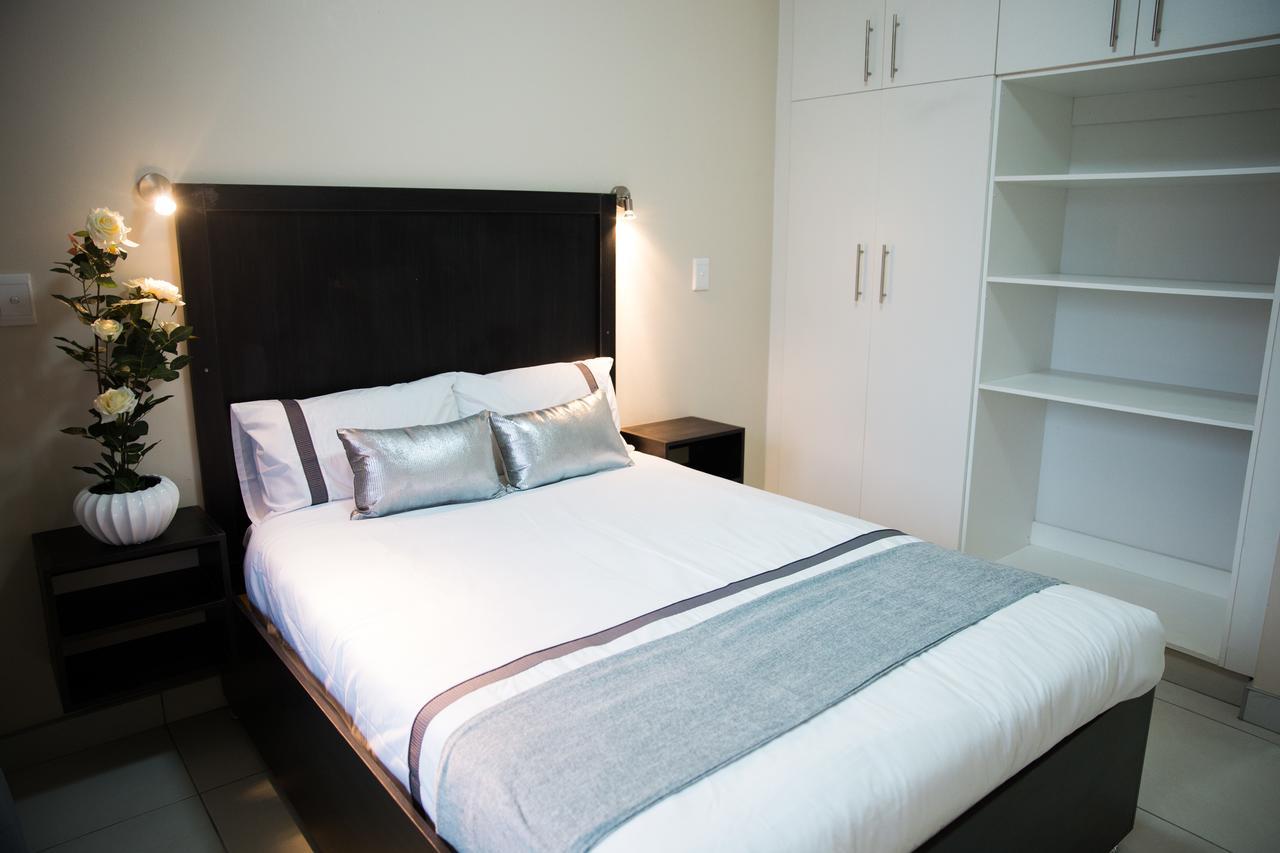 The Living Collective Apartments ピーターマリッツバーグ エクステリア 写真
